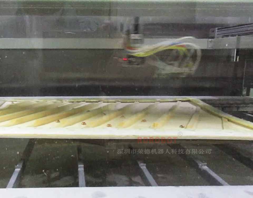 钢琴木板自动喷漆生产线